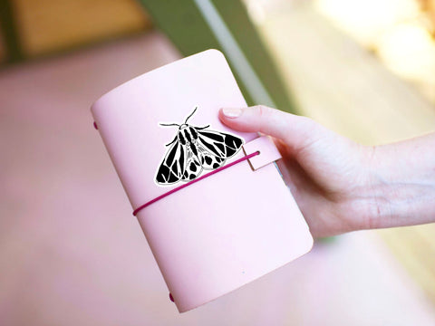 Tiger moth sticker for your water bottle, laptop, car sticker, journal, window, or other smooth surface.  Perfect for personalizing your belongings or as a gift for your nature lover best friend.